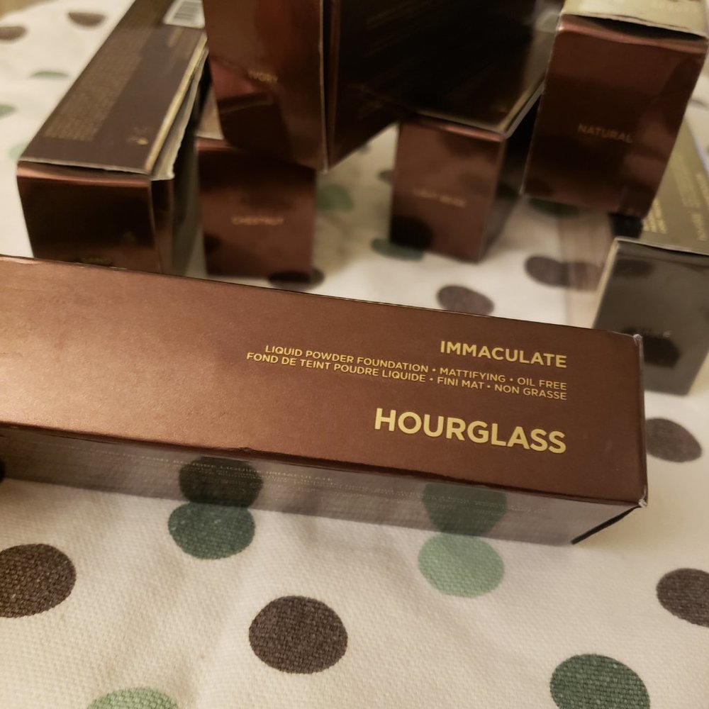 Hourglass Immaculate Liquid Powder Foundation 1oz
